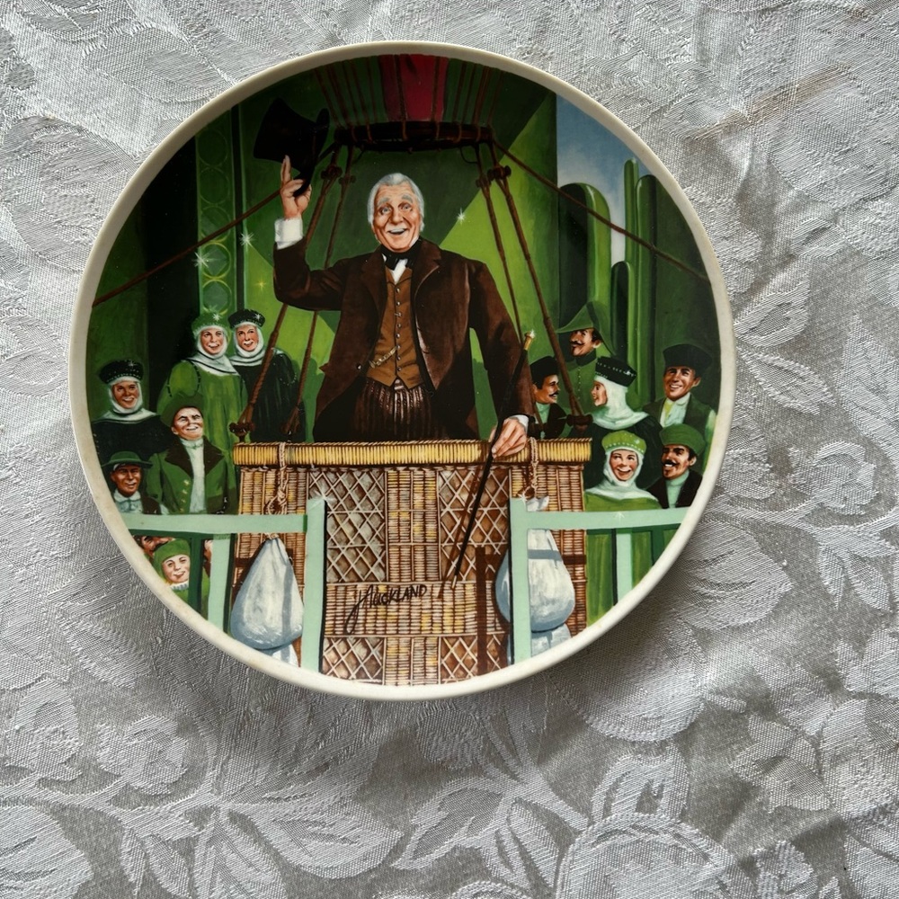 Wizard of Oz numbered Decorative Plate